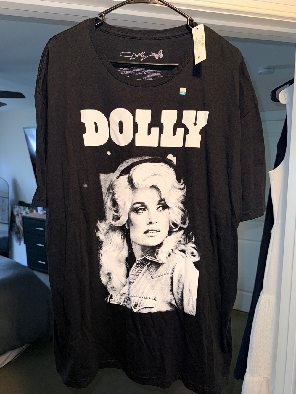 Dollcake Black Graphic Tee with White Dolly Portrait